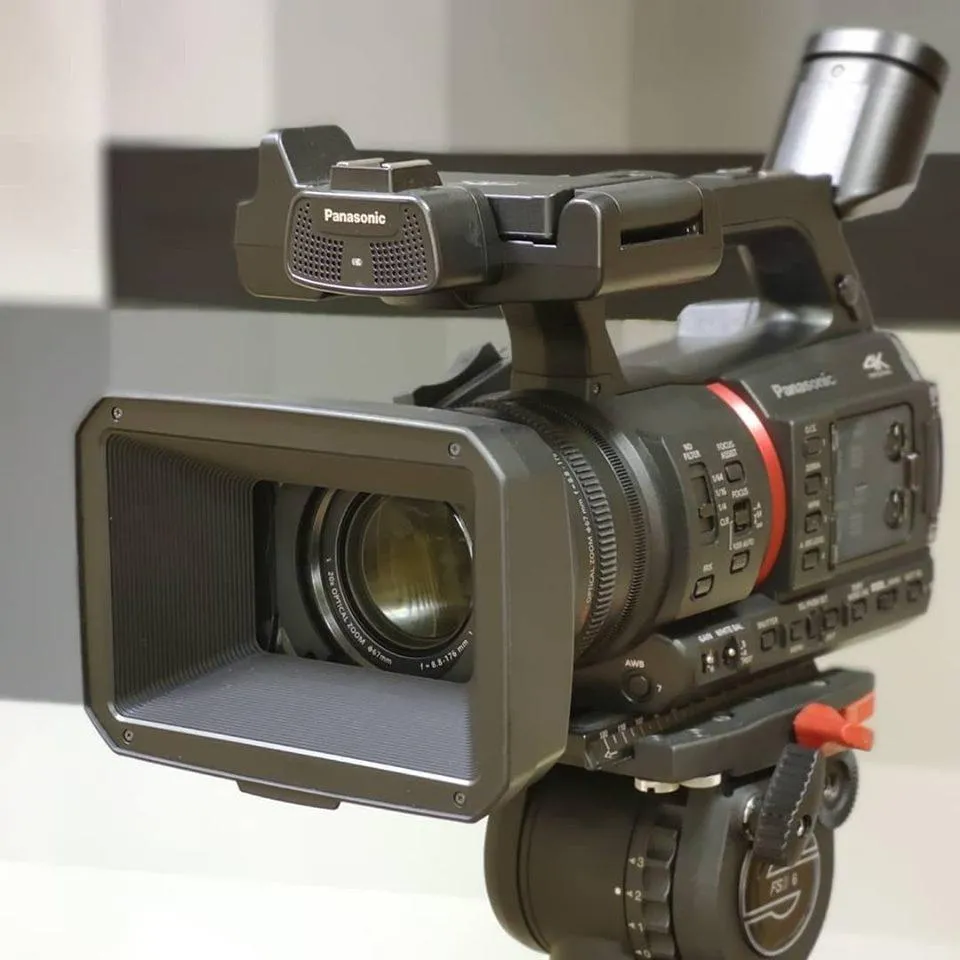 Panasonic AG-CX350 ��������� 4�