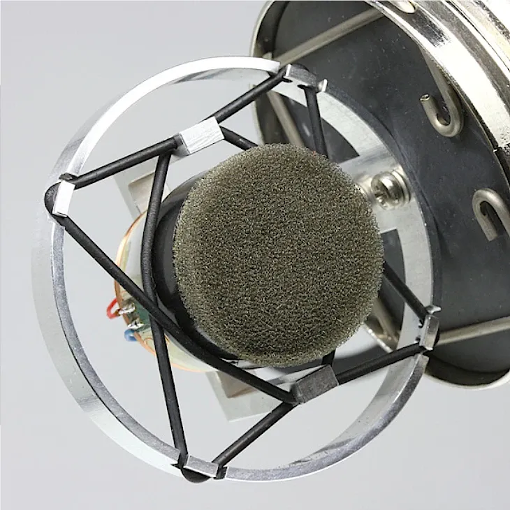 �������� ������� Neumann BCM 705
