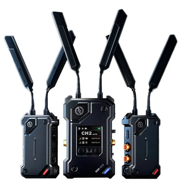 ���������� ������� �������� ���� Hollyland Cosmo C2 2TX & 1RX